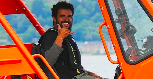 Rodrigo Menezes is an oceanographer with a master's degree in conservation biology who has worked on marine conservation projects for over 16 years in Brazil, with a focus on monitoring the population of Southern Sea Lions and Fur Seals. He has over 6,000 hours of onboard experience in the industrial fishery fleet monitoring the accidental capture of seabirds, sea turtles, and marine mammals. He currently studies marine life in the Salish Sea and enjoys hiking, paddling, and birdwatching in his free time. Credit: Vancouver Island Whale Watch