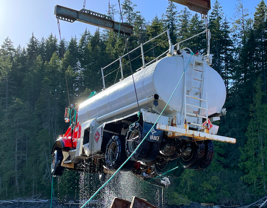 On April 13th, the incident occurred in Chancellor Channel. The channel, which lies between Hardwicke and West Thurlow island, encompasses an area dedicated to the conservation of rockfish.